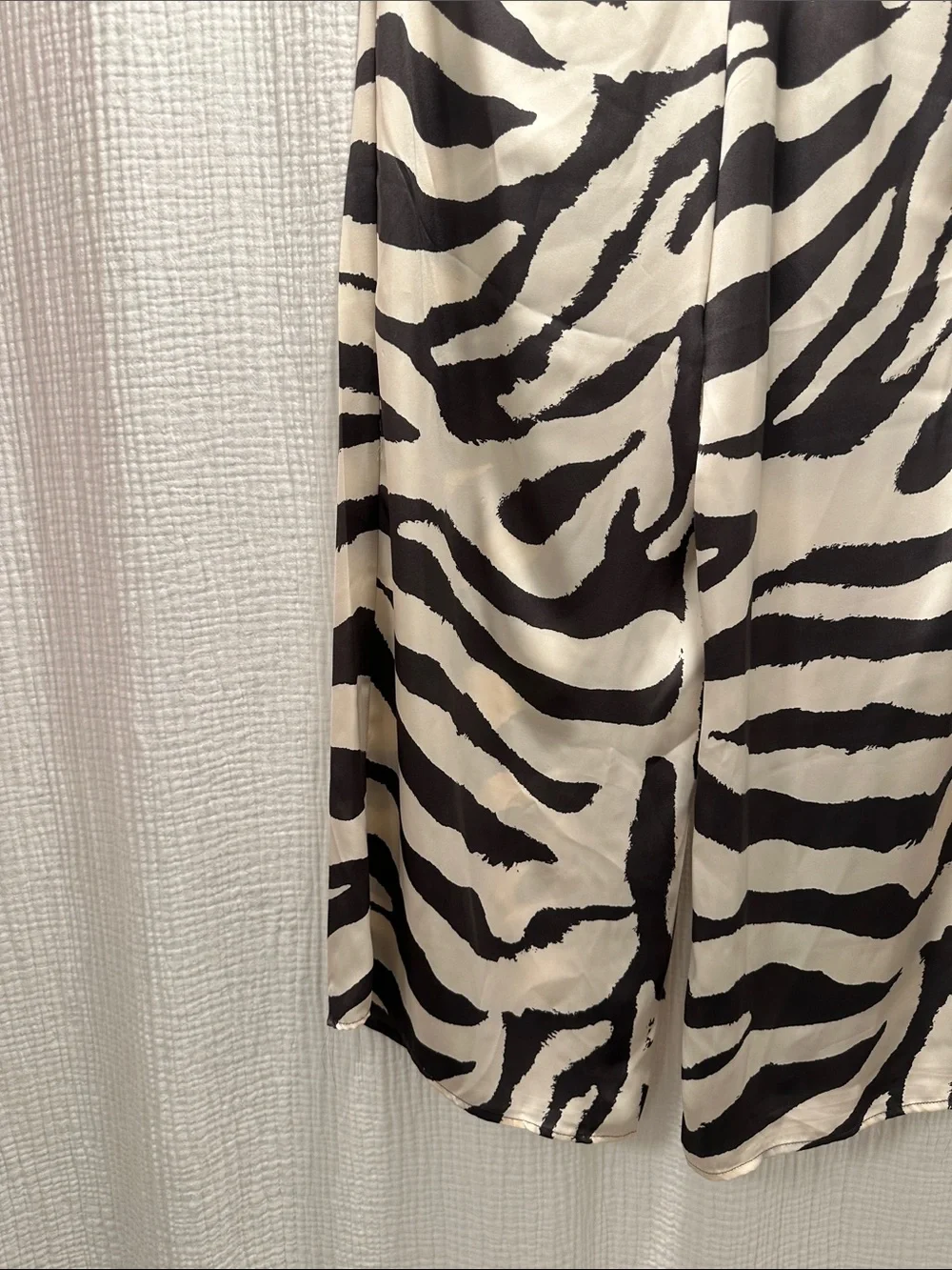 H&M Black & Ivory Zebra Print Wide-Leg Pants - Picture 8 of 9